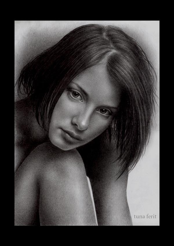 Pencil Drawings by Tuna Ferit Hidayetoğlu