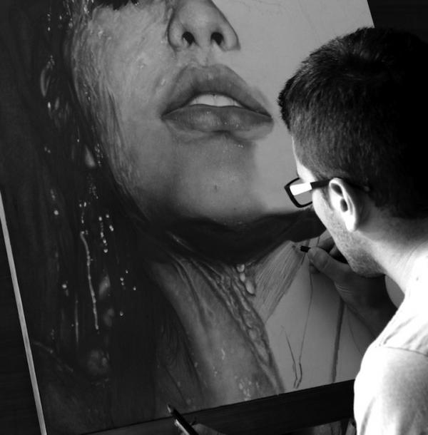 Mind-Blowing Photorealistic Pencil Drawing
