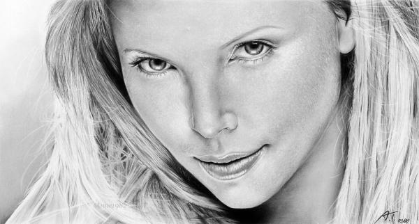 Realistic Drawings by Anne Teubert