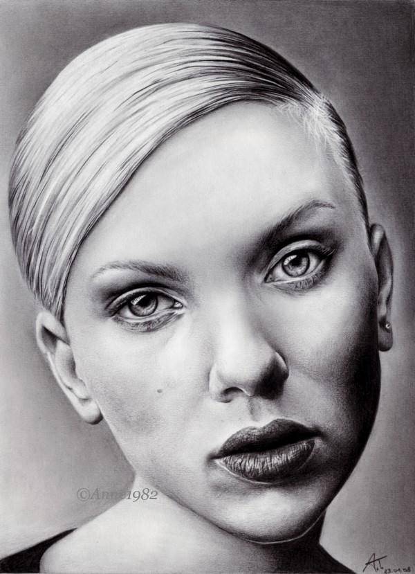 Realistic Drawings by Anne Teubert