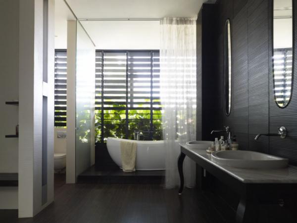30 Elegant Bathroom Designs