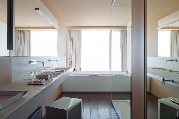 30 Elegant Bathroom Designs