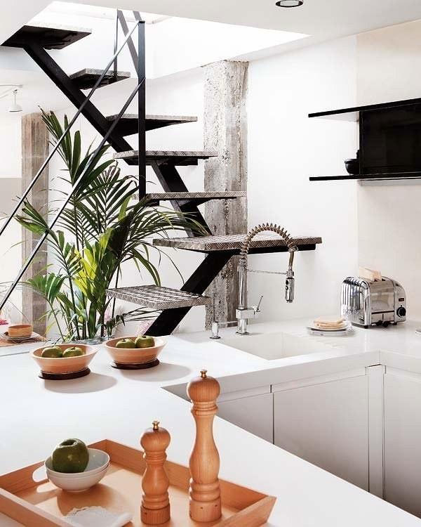 Colorful Two-Level Apartment in Madrid