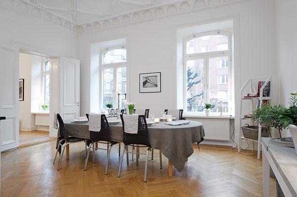 A Spacious Scandinavian Apartment