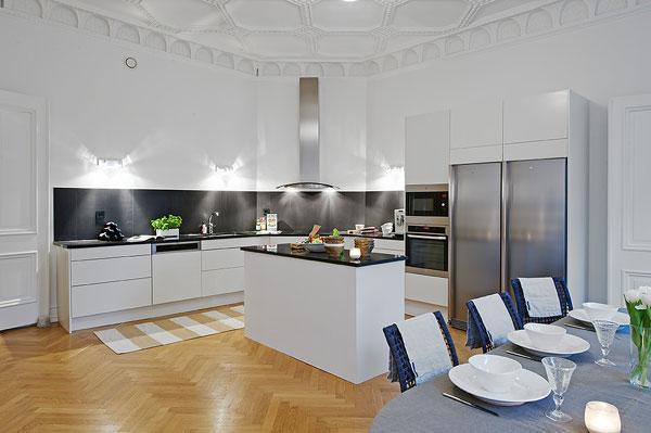A Spacious Scandinavian Apartment