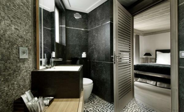 Chalet Black Pearl