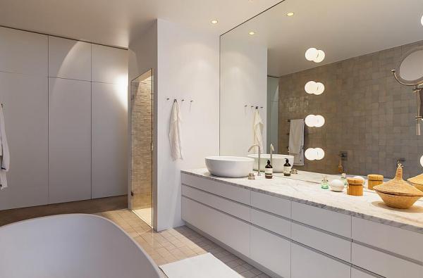 7-Room Stockholm Duplex with Cozy Interior Designs