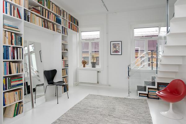 Exceptional Attic Duplex for an Idyllic Lifestyle