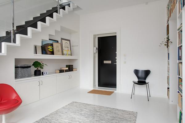 Exceptional Attic Duplex for an Idyllic Lifestyle