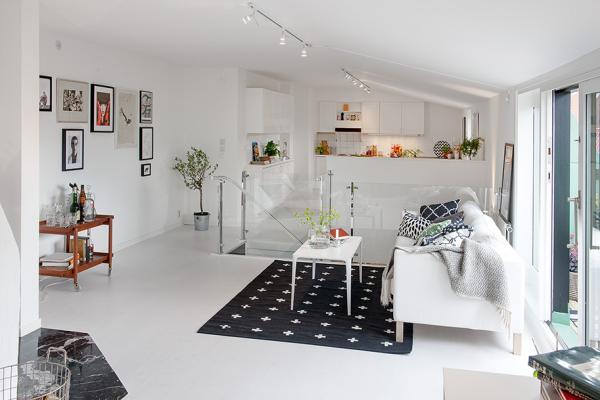 Exceptional Attic Duplex for an Idyllic Lifestyle