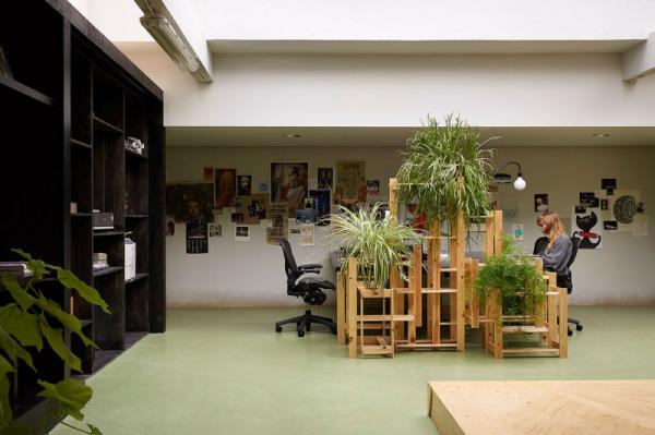 Random Studio Office