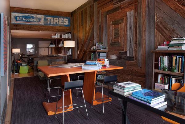 An Industrial Interior For Philadelphia Penthouse Apartment