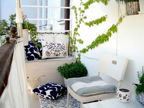 55+ Apartment Balcony Decorating Ideas