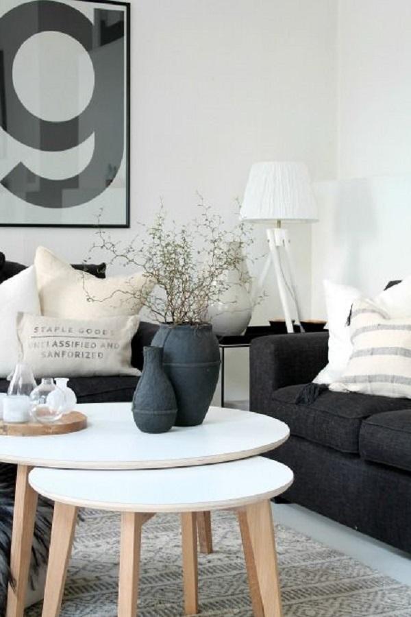 35 Vases and flowers living room ideas