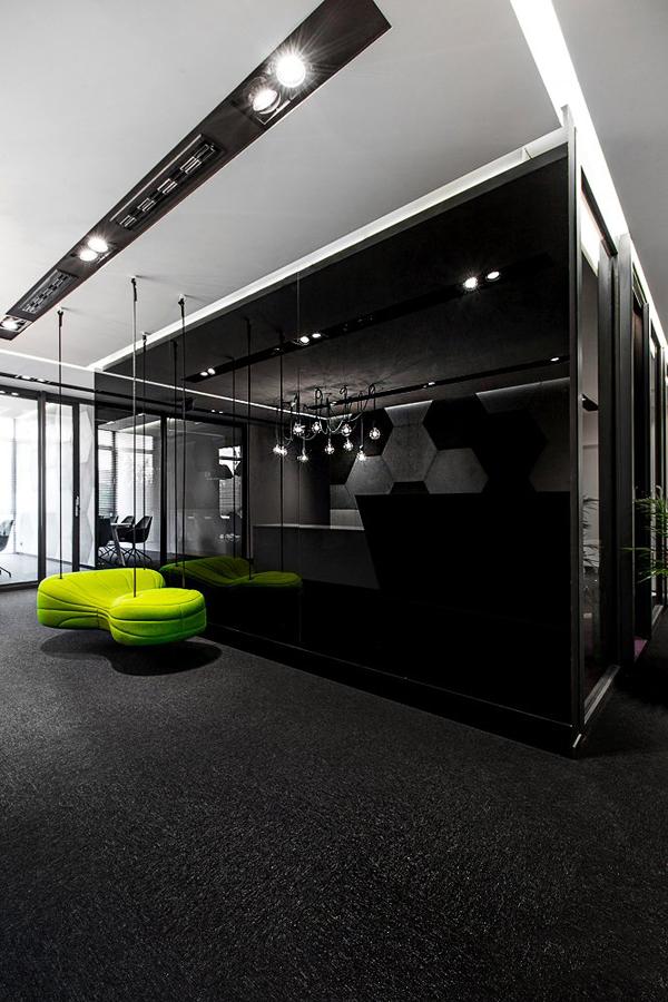 20 inspirational Office Decor Designs