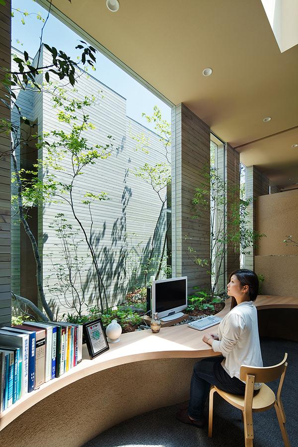 20 inspirational Office Decor Designs