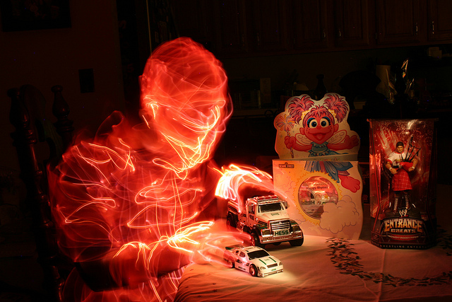 20 Mind Melting Examples of Light Painting