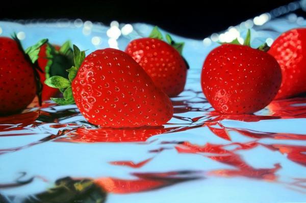 Hyperrealism Paintings by Jason de Graaf