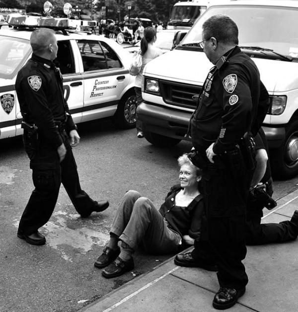 30 Engaging Documentary Photos