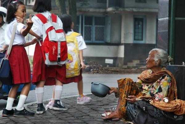 30 Engaging Documentary Photos
