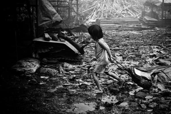 30 Engaging Documentary Photos