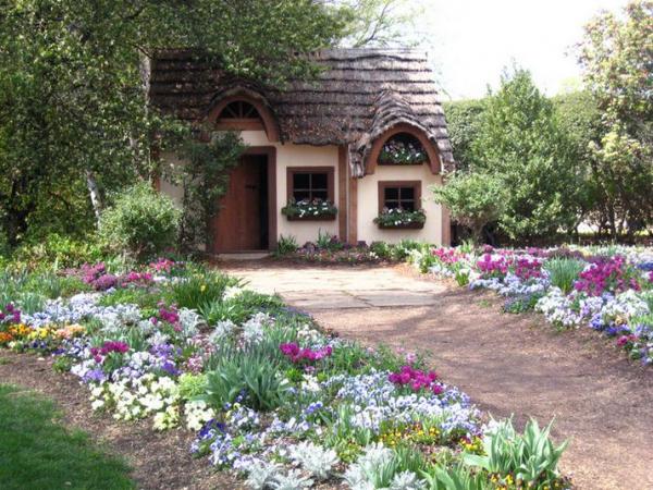 Thatched Houses England