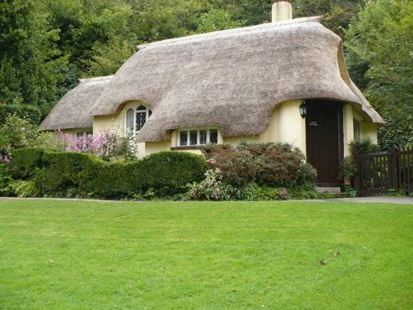 Thatched Houses England