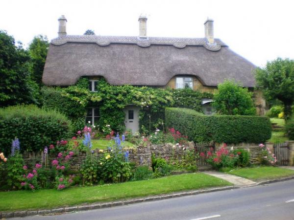 Thatched Houses England