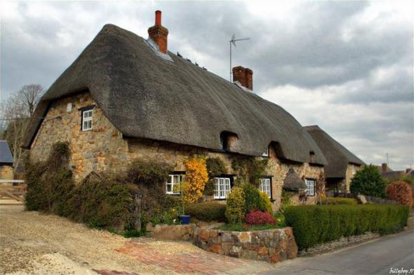 Thatched Houses England
