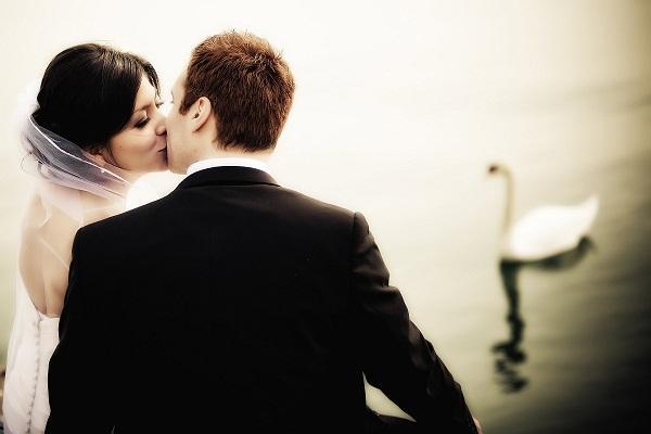 Dmitri Markine' Photography on Wedding Day