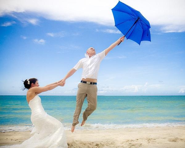 Dmitri Markine' Photography on Wedding Day