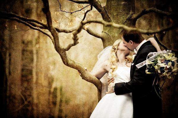 Dmitri Markine' Photography on Wedding Day