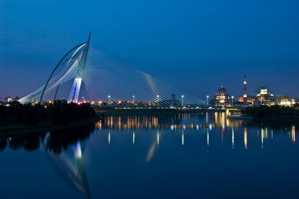 Stunning Cityscapes by Jim Boud
