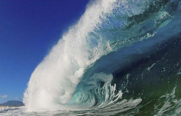 Shorebreak Photography by Clark Little