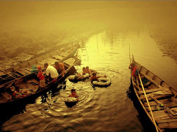 Indonesian Country Life by Teuku Jody Zulkarnaen