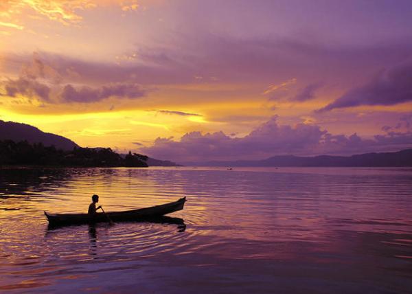 Indonesian Country Life by Teuku Jody Zulkarnaen