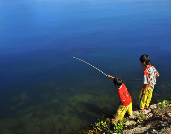 Indonesian Country Life by Teuku Jody Zulkarnaen