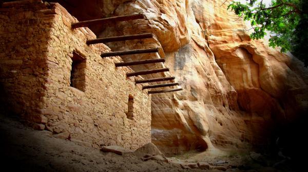 Anasazi Ruins by Rick Schafer