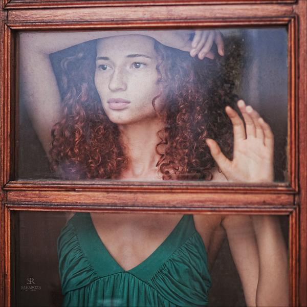 Photography by SAHAROZA