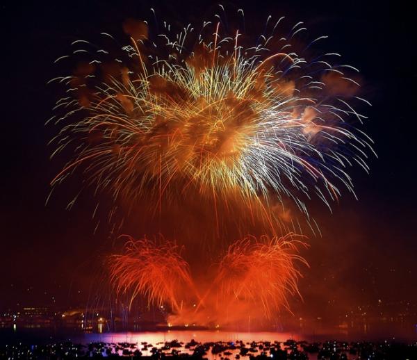 40 Spectacular Fireworks Photography