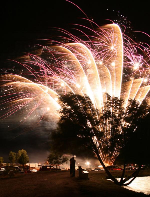40 Spectacular Fireworks Photography