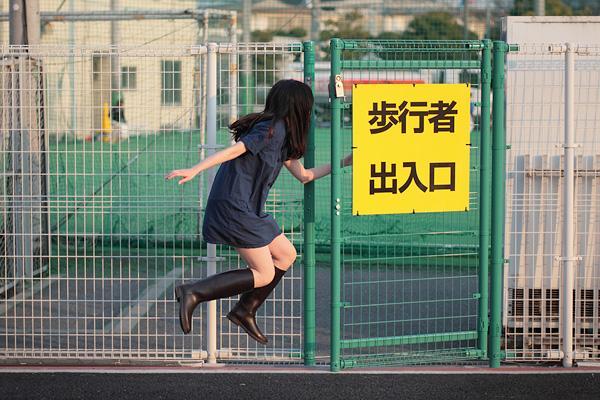 Jump Photography by Natsumi Hayashi