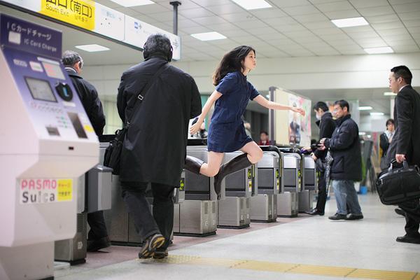 Jump Photography by Natsumi Hayashi