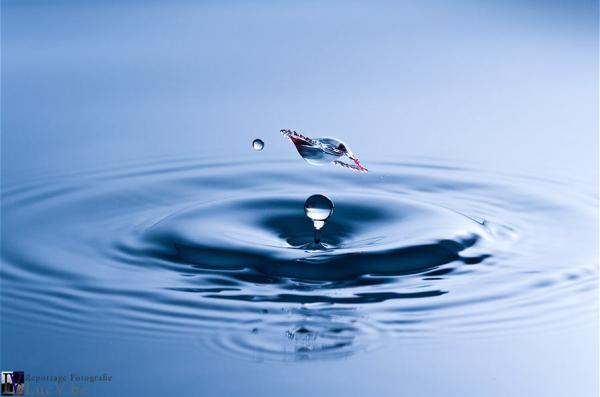 Water Drop Photography by Luc V
