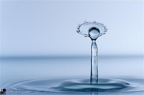 Water Drop Photography by Luc V