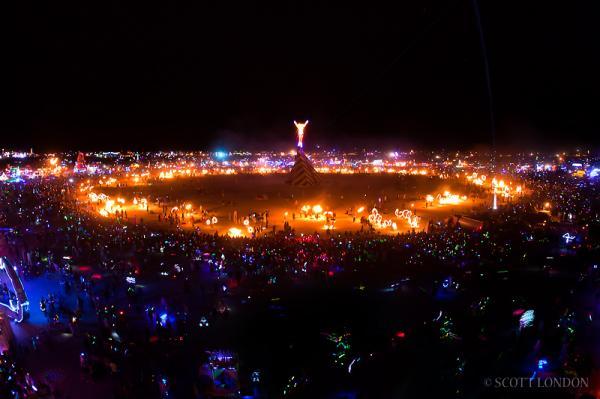Burning Man : Photography by Scott London