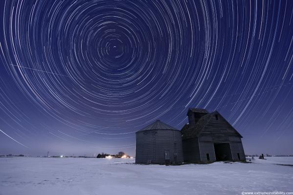Storm Photography by Mike Hollingshead