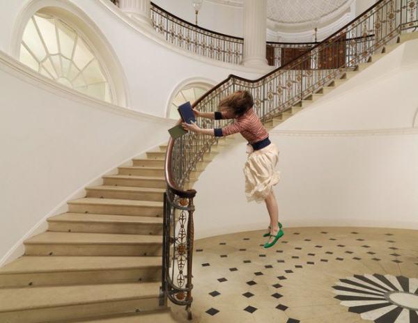Creative Photography by Julia Fullerton-Batten