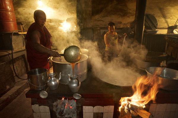 Documentary Photography by Michael Yamashita