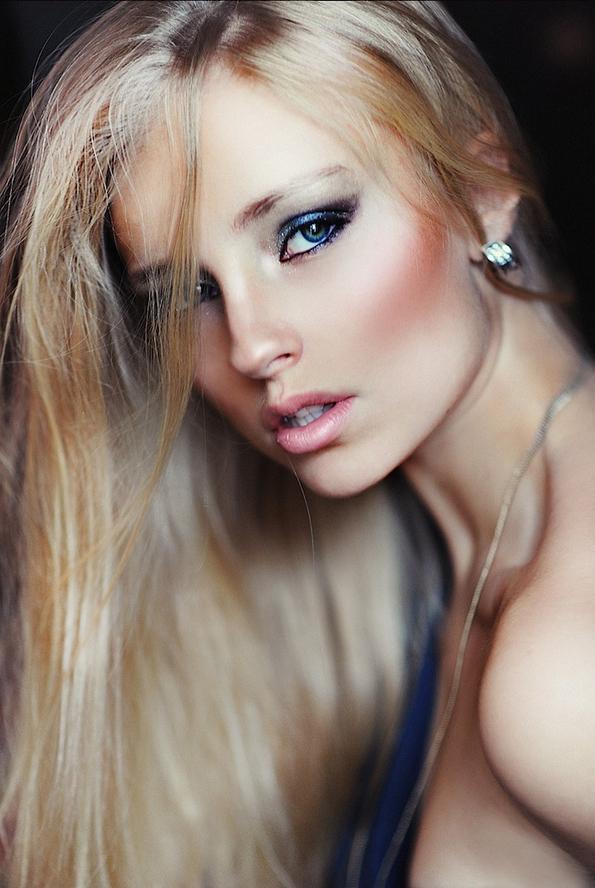 Portrait Photography by Lena Dunaeva